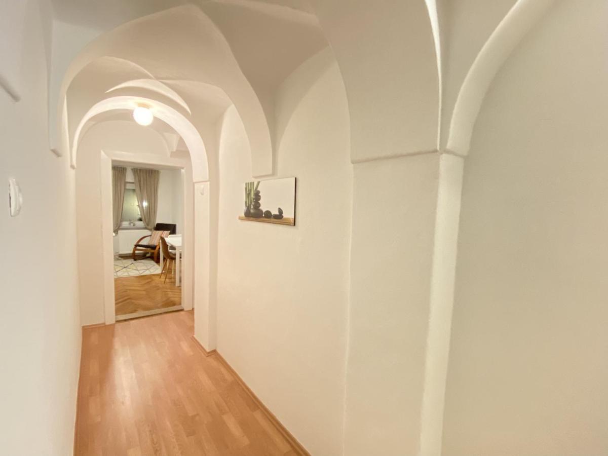 Villa Pod Gradom Lubiana Esterno foto